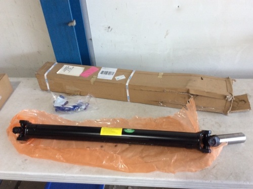 Maskoa Driveshaft, Unknown Fitment - Appears New  - Lot 136