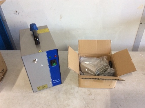 2L Jewelry Steam Cleaning Machine - Appears New   - Lot 504