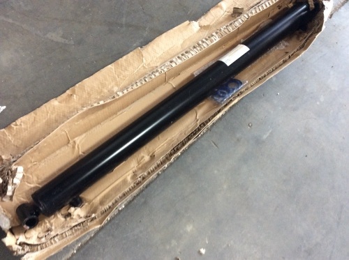 Hydraulic Cylinder - E-Comm Return - Lot 529