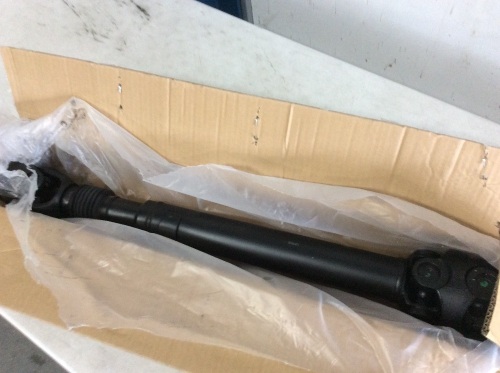 VEVOR Front Drive Shaft Auto Transmiss for 03-13 Dodge Ram 2500 3500 Diesel 52123326AB - Appears New - Lot 950