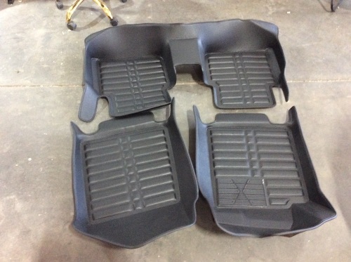 Lot of (5) Sets of Automotive Floor Covers, Unknown Fitment - Appear New  - Lot 324