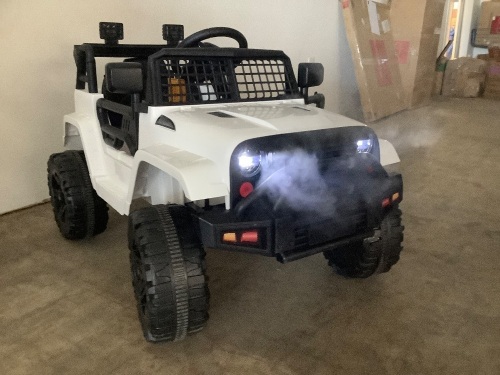12V Kids Ride-On Truck Car w/ Parent Remote Control, Spring Suspension - Lot 3973