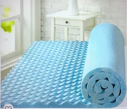 ZINUS 1.5 Inch Swirl Gel Cooling Memory Foam Mattress Topper / Cooling, Airflow Design / CertiPUR-US Certified, Twin, Like New, Retail - $28.77 - Lot 136