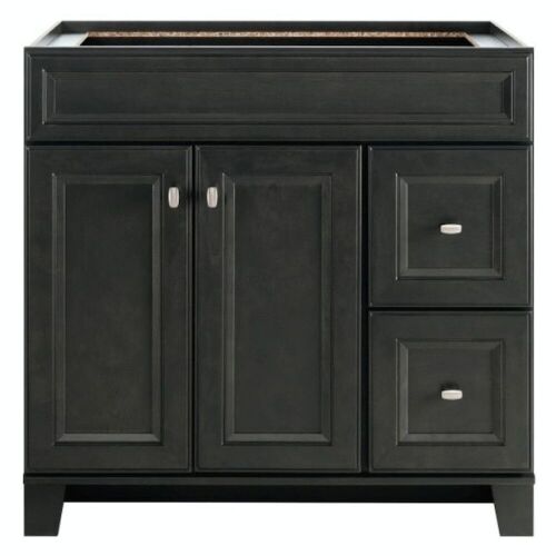 Goslin 30" Bathroom Vanity Cabinet - Gray - Lot 69
