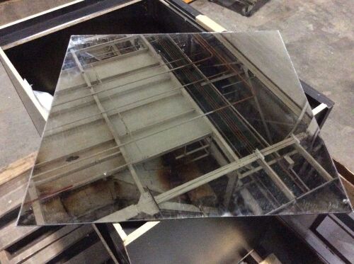 21.5"x22.5" Mirror - Lot 454