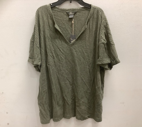 Womens Waffle Knit V-Neck Top, Size L - Lot 386