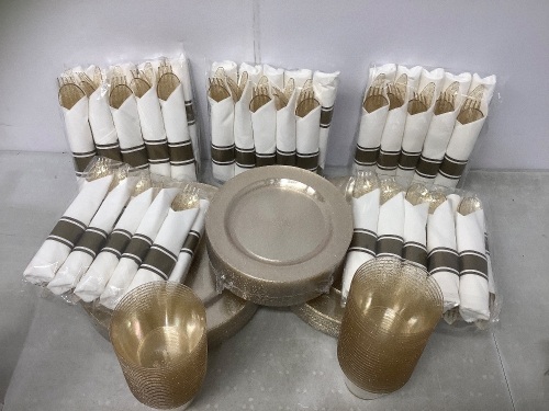 210 Piece Plastic Dinnerwear Set - Lot 406