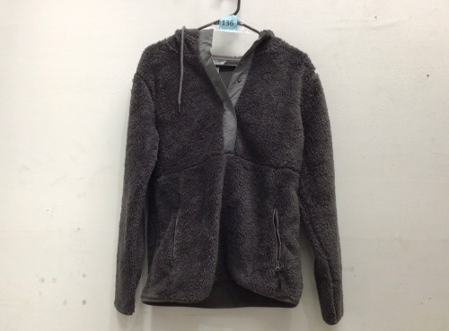 Womens 3/4 Button Hooded Sweatshirt, Size M - Lot 136