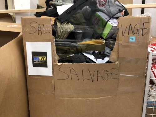 Salvage Pallet - Presorted Items Will Be Broken, Damaged, or Have Missing Pieces - Lot 32