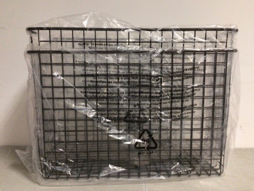 16"x6"x10" Wire Baskets, Set of 2 - Lot 595