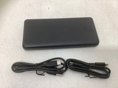 Anker Portable Charger, Powers Up, Appears new - Lot 524