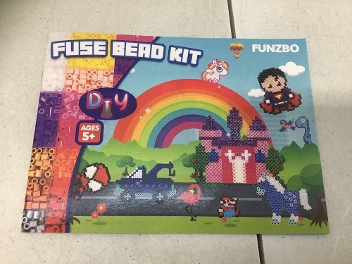 Fuse Bead Kit, Appears New - Lot 540
