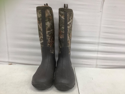 Rubber Muck Boots - Lot 19