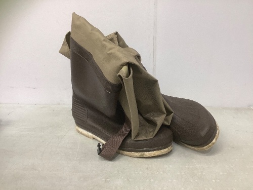 Felt Sole Hip Waders - Lot 490