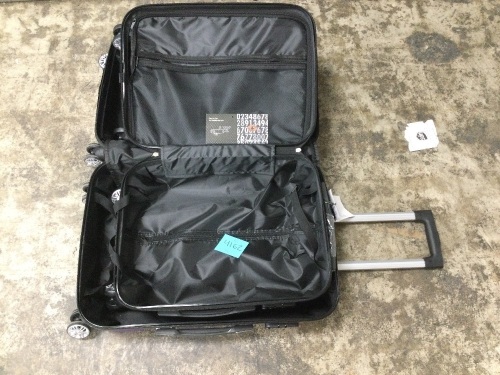 Pair of Purple Suitcases - Lot 4162
