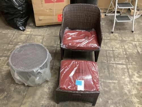 Patio Chair w/ Footrest and Side Table Set - Lot 4188