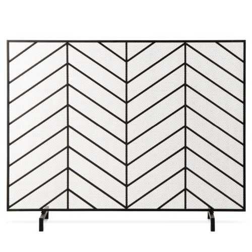 Single Panel Iron Chevron Fireplace Screen w/ Antique Finish - 38x31in - Lot 4260