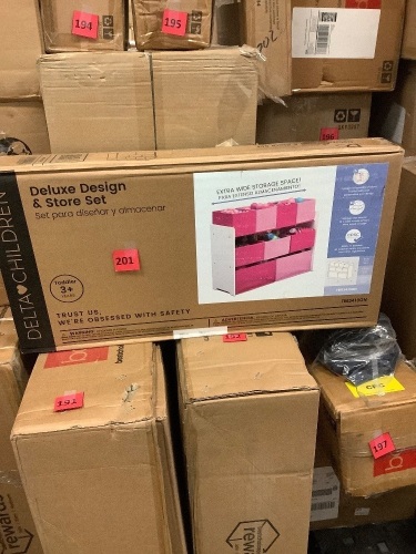 Deluxe Design & Store Set - Lot 201