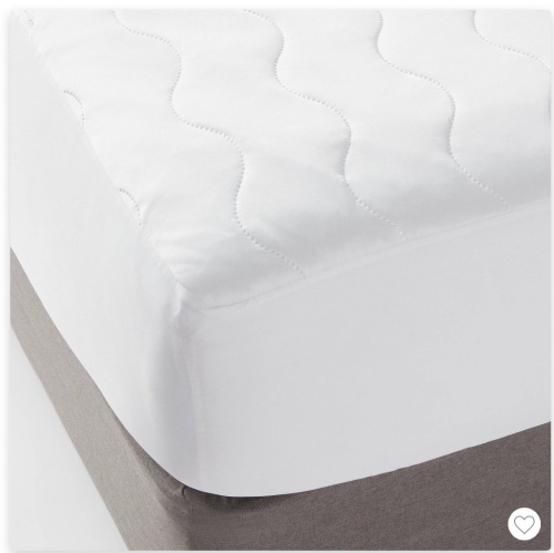Queen Machine Washable Cooling Waterproof Quilted MattressPad - Room Essentials, Like New, Retail - $30 - Lot 99