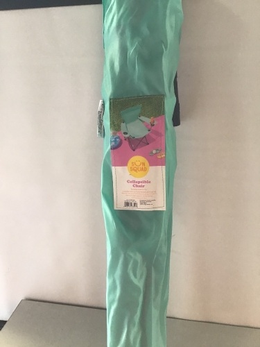 Sun Squad Collapsible Chair , Like New, Retail - $19.99 - Lot 159