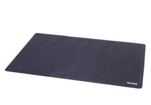 CharBroil Black Non-woven Polypropylene Rectangular Grill Mat, LOT of 2, Like New, Retail - $24.98 - Lot 216