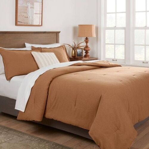 Flannel Comforter Set - King Size - Lot 221