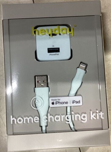 Lot of (10) Home Charging Kits - Lot 723