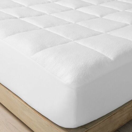 Memory Foam and Down Alternative Mattress Pad - Queen Size - Lot 743