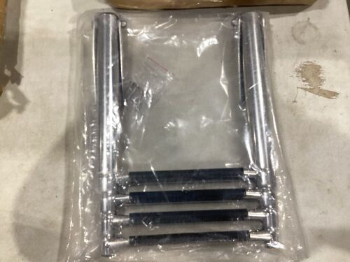 Telescoping Boat Ladder - Lot 945
