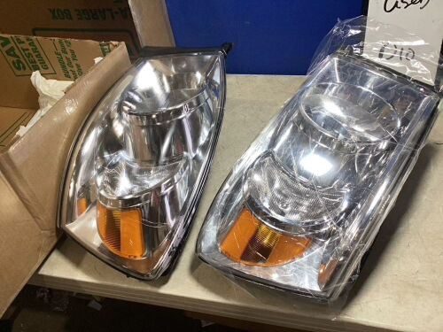 Set of Headlights, Unknown Fit  - Lot 614