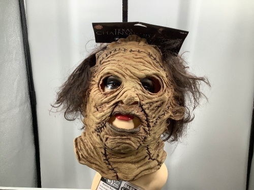 Texas Chainsaw 3D Mask, E-Commerce Return/Appears New - Lot 569