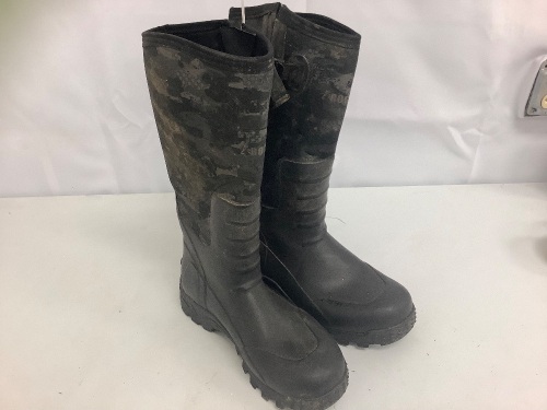 ROCKY Sport Pro Rubber Outdoor Boots for Men, Black/Rocky Venator Camo, Size 11 - E-Commerce Return, Worn - Lot 13