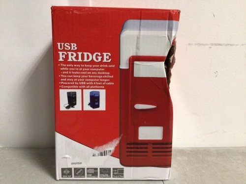 Single Can Mini Fridge, Powers Up, E-Comm Return - Lot 242