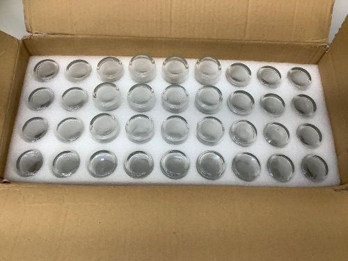 Box of 72 Small Glass Bottles, Appears new - Lot 355