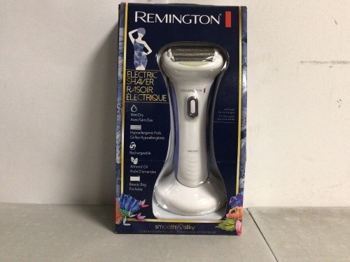 Remington Electric Shaver, Powers Up, Appears New - Lot 542