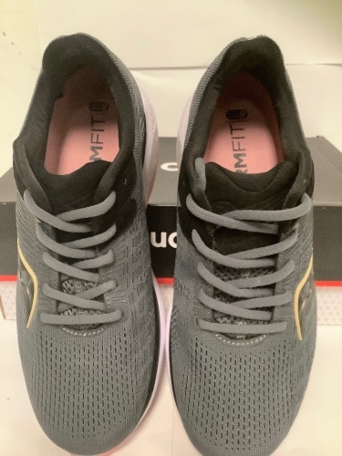 Saucony Womens Shoes, 9, Appears New - Lot 496