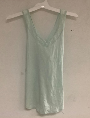 Womens Lace Panel Cross Back Tank Top, Size XS - Lot 419