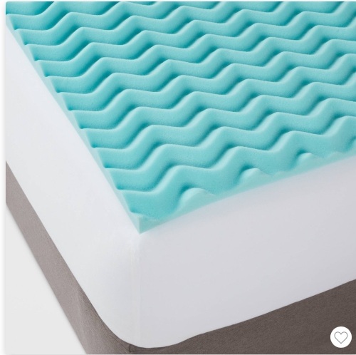 Queen 1.5" Reversible Wave Memory Foam Mattress Topper - Made By Design, Like New, Retail - $40 - Lot 57