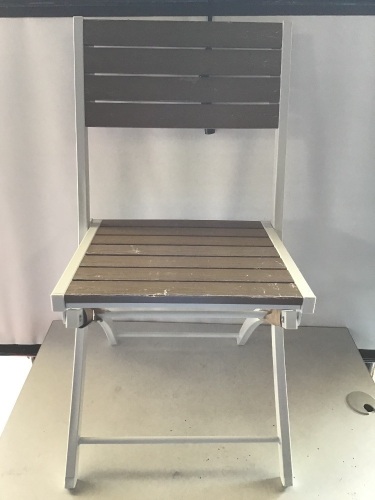 White Folding Chair, Like New - Lot 81
