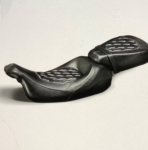 Low-Profile Seats Rider Passenger Pillion Leather Seat forHarley 2009-2022 Touring Road King Ultra CVO LimitedStreet Glide Road Glide models [Two Peice Driver &Passenger Seat, Black Stitching], Like New, Retail - $149.99 - Lot 144