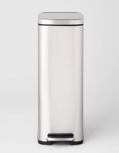 45L Slim Step Trash Can - Brightroom, Like New, Retail - $55 - Lot 250