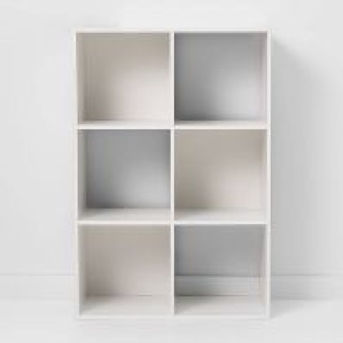 11" 6 Cube Organizer Shelf - Room Essentials, Like New, Retail - $35 - Lot 299