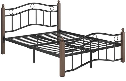 Homfa Metal Queen Size Platform Bedrame with Vintage Headboard and Footboard - Lot 124