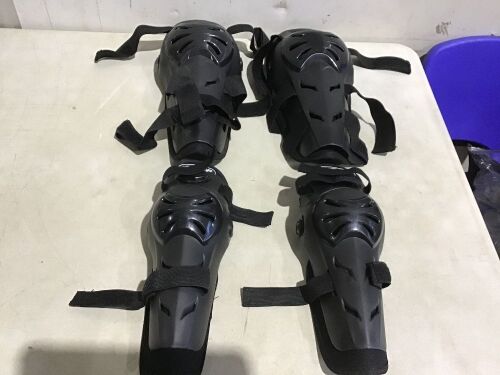 Motorcycle Elbow and Knee Pads - Lot 1179