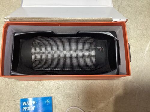 JBL Pulse Portable Bluetooth Speaker  - Lot 1201