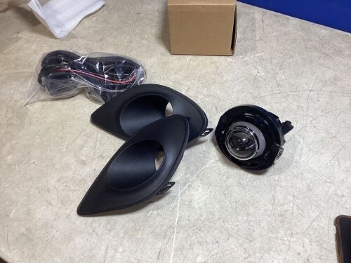 Fog Lights for Dodge Charger  - Lot 951
