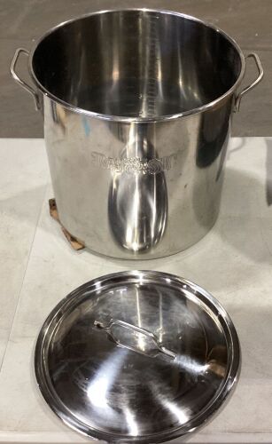 7 Gallon Stockpot - Wrong Size Lid - Lot 269