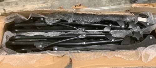Set of 2 Anti Gravity Chairs?, Appears New - Lot 124