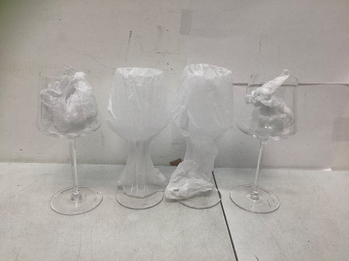 Luxbe Crystal Wine Glasses, Set of 4, Appears New - Lot 130