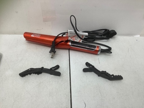 2 in 1 Curler/Straightener, Powers On, E-Comm Return - Lot 145